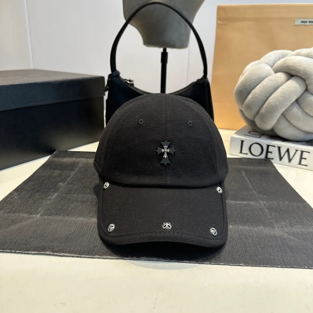 P70 Croxin's new brushed autumn baseball cap, the shape of the hat is super correct, the same style for men and women